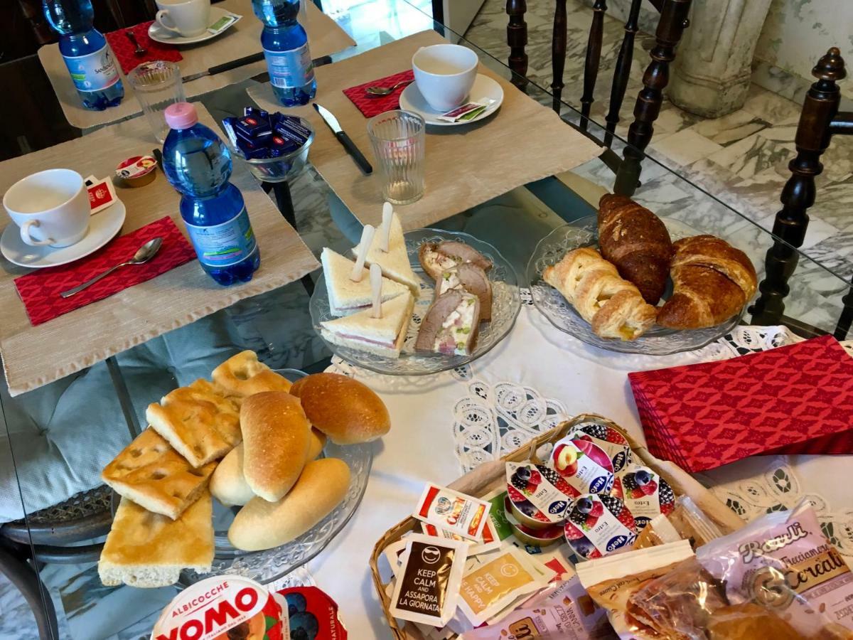 Bed and Breakfast Il Nido Della Rondine Leivi Экстерьер фото