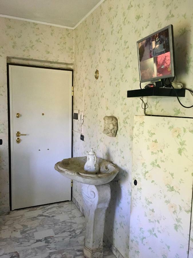 Bed and Breakfast Il Nido Della Rondine Leivi Экстерьер фото