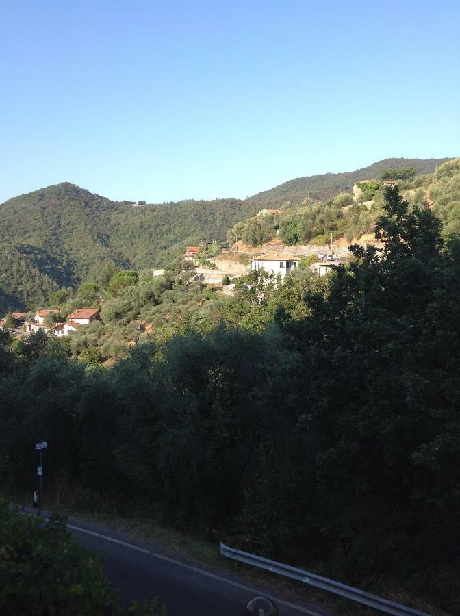 Bed and Breakfast Il Nido Della Rondine Leivi Экстерьер фото