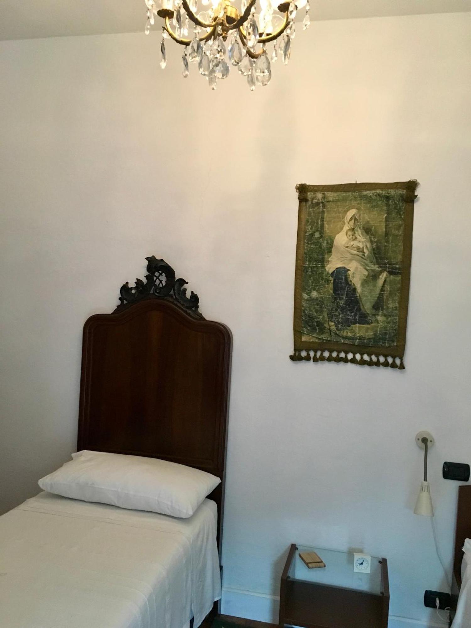 Bed and Breakfast Il Nido Della Rondine Leivi Экстерьер фото